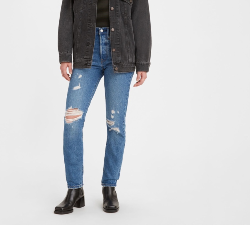 New! 501 Skinny